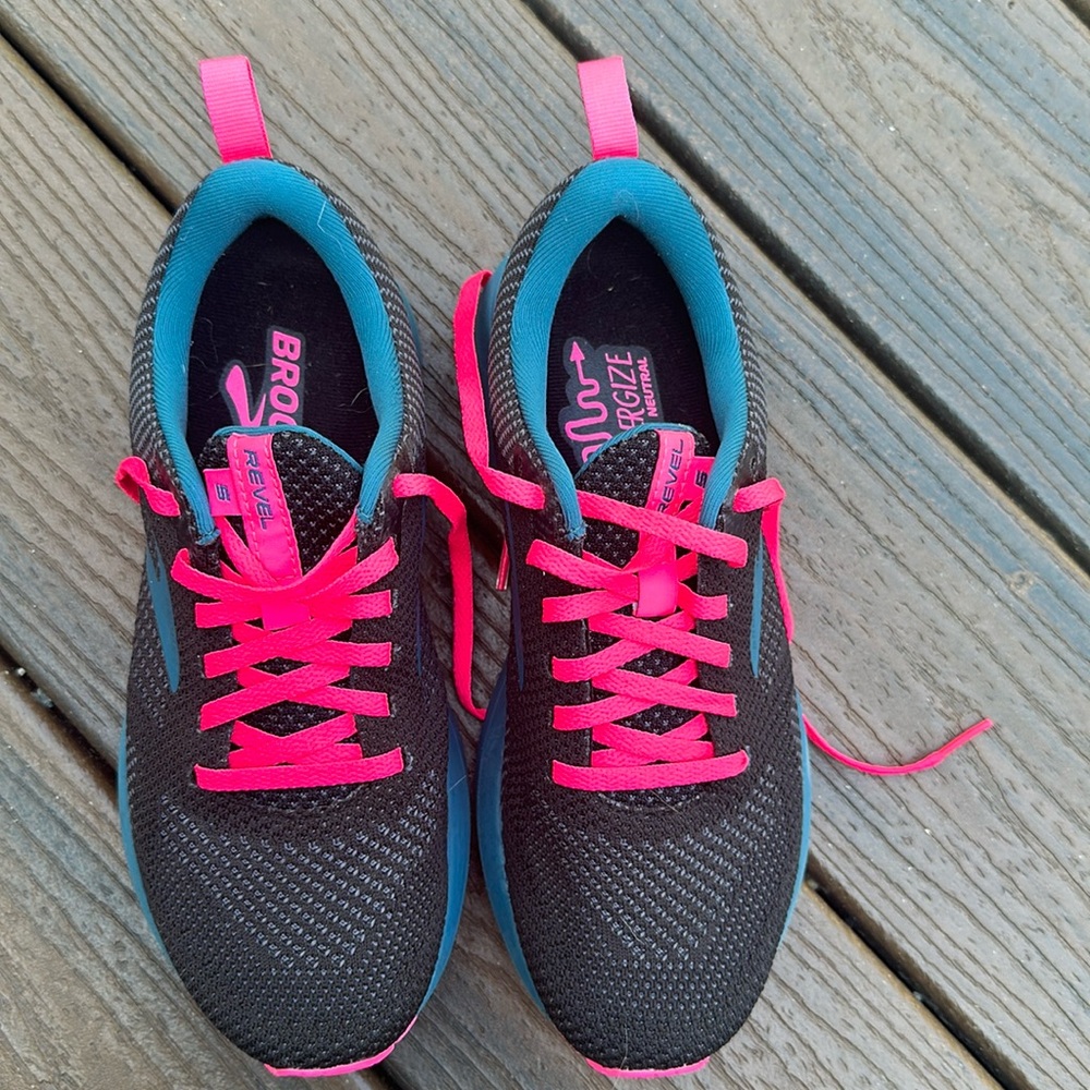 Brooks Revel 7.5 - worn only once!